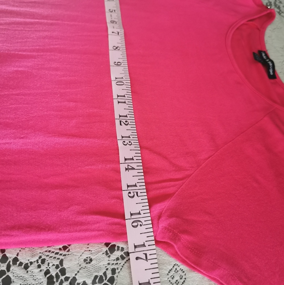 Cable & Gauge Bright Pink Cold Shoulder T-shirt - Picture 6 of 8